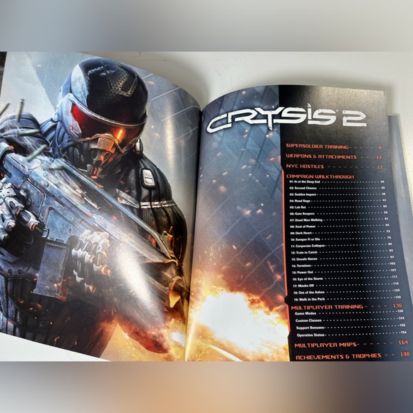 Crysis 2 Official Strategy Guide - Brady Games Signature Series Guide - Picture 2 of 4
